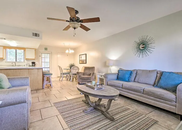 Evolve Pcb Resort Gem With Pool Walk To Beach!